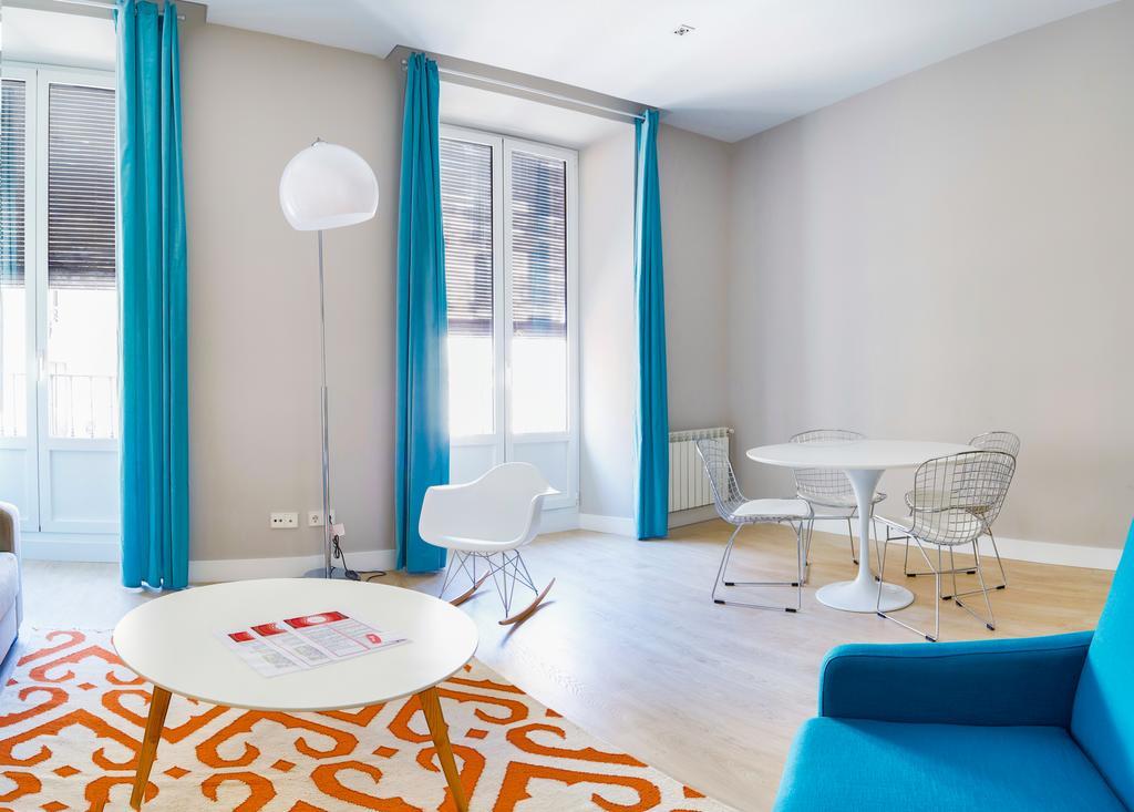Urban Vida La Latina Appartement Madrid Kamer foto